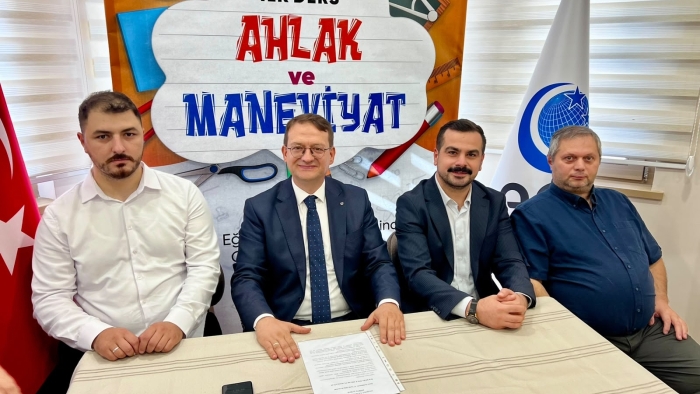 AGD’DEN İLK DERS MESAJI: “İLK DERSİMİZ ÖNCE AHLAK VE MANEVİYAT OLMALI”